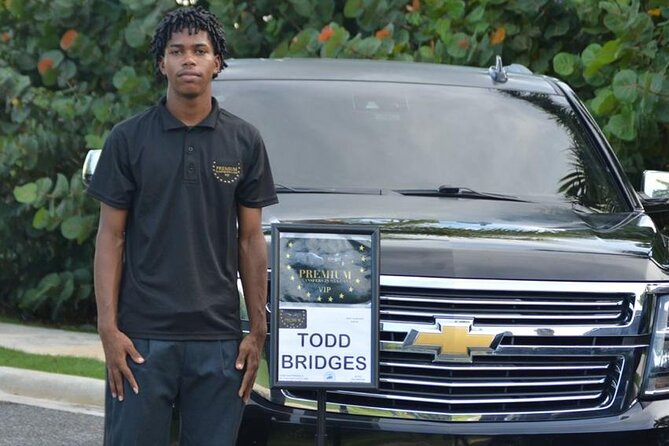 VIP Transfer from Punta Cana Airport to Punta Cana / Bavaro Hotel - Arrival pickup, luggage, and communication